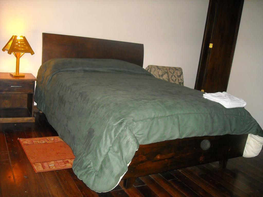 Arupo Bed And Breakfast Quito Exterior photo