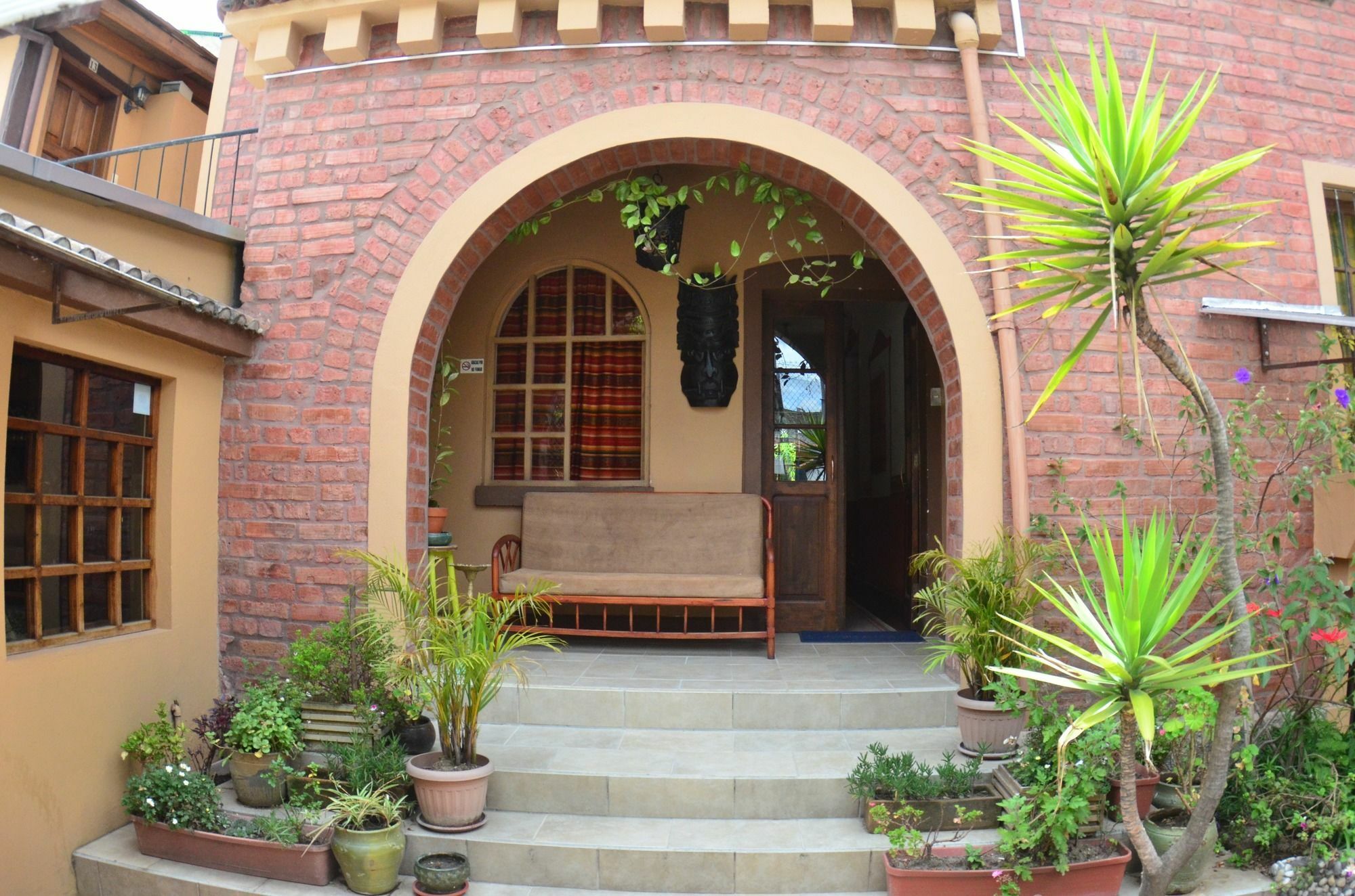 Arupo Bed And Breakfast Quito Exterior photo